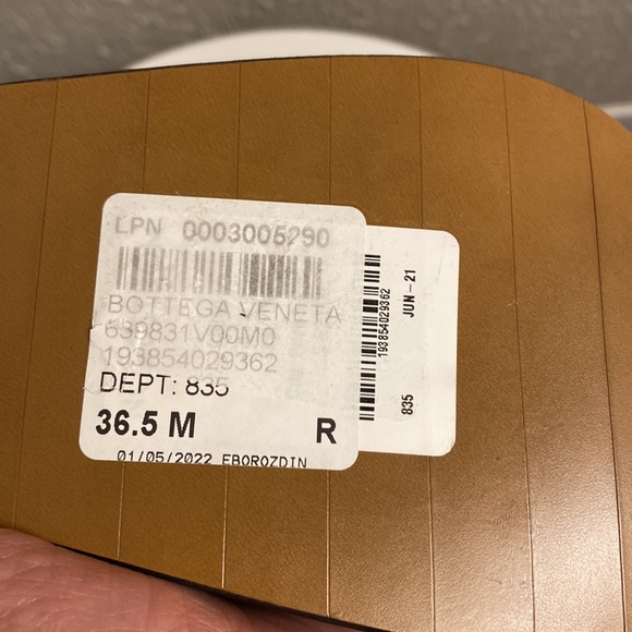 BOTTEGA VENETA Square Toe Chelsea The Lean Boots in Black 36.5 - Picture 6 of 7